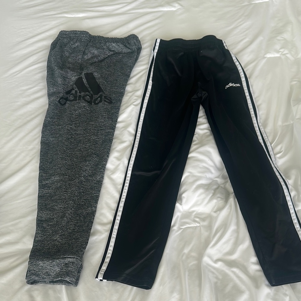 Adidas Kids Boys Gray 14-16 and Black 10-12 Bottoms Set